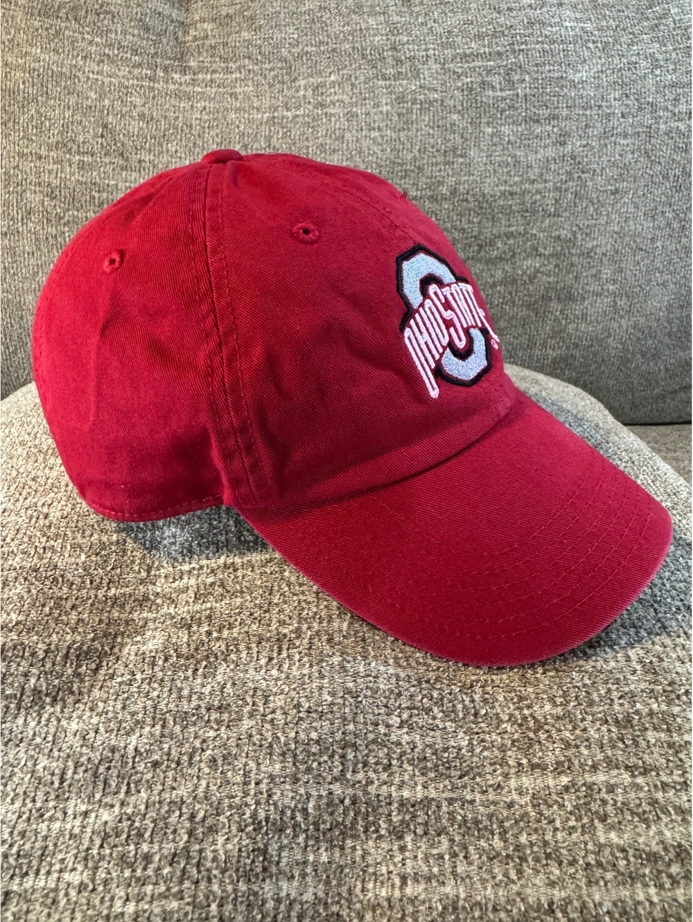 Official Ohio State Buckeyes Red adjustable OSFA - Picture 2 of 10